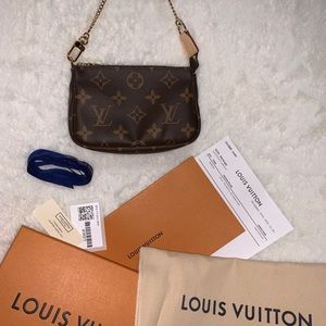 Louis Vuitton Mini Pochette Accessoires